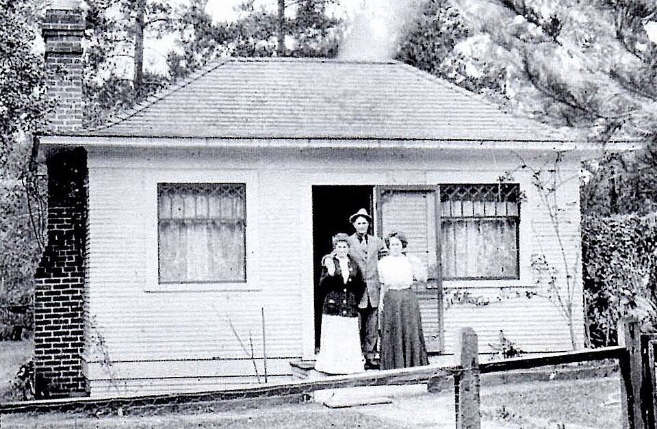 Michael J Murphy's first Carmel-by-the-Sea cottage