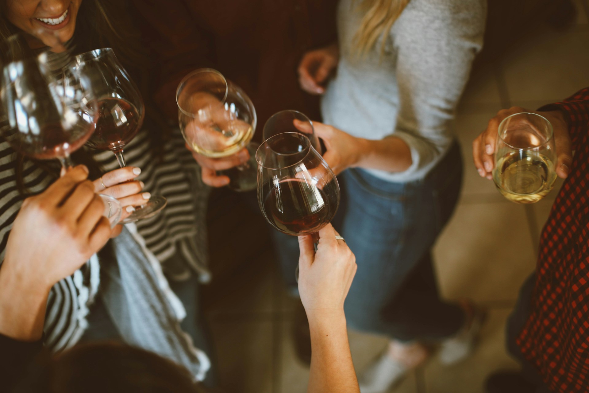 Carmel Valley Village wine tasting rooms and restaurants