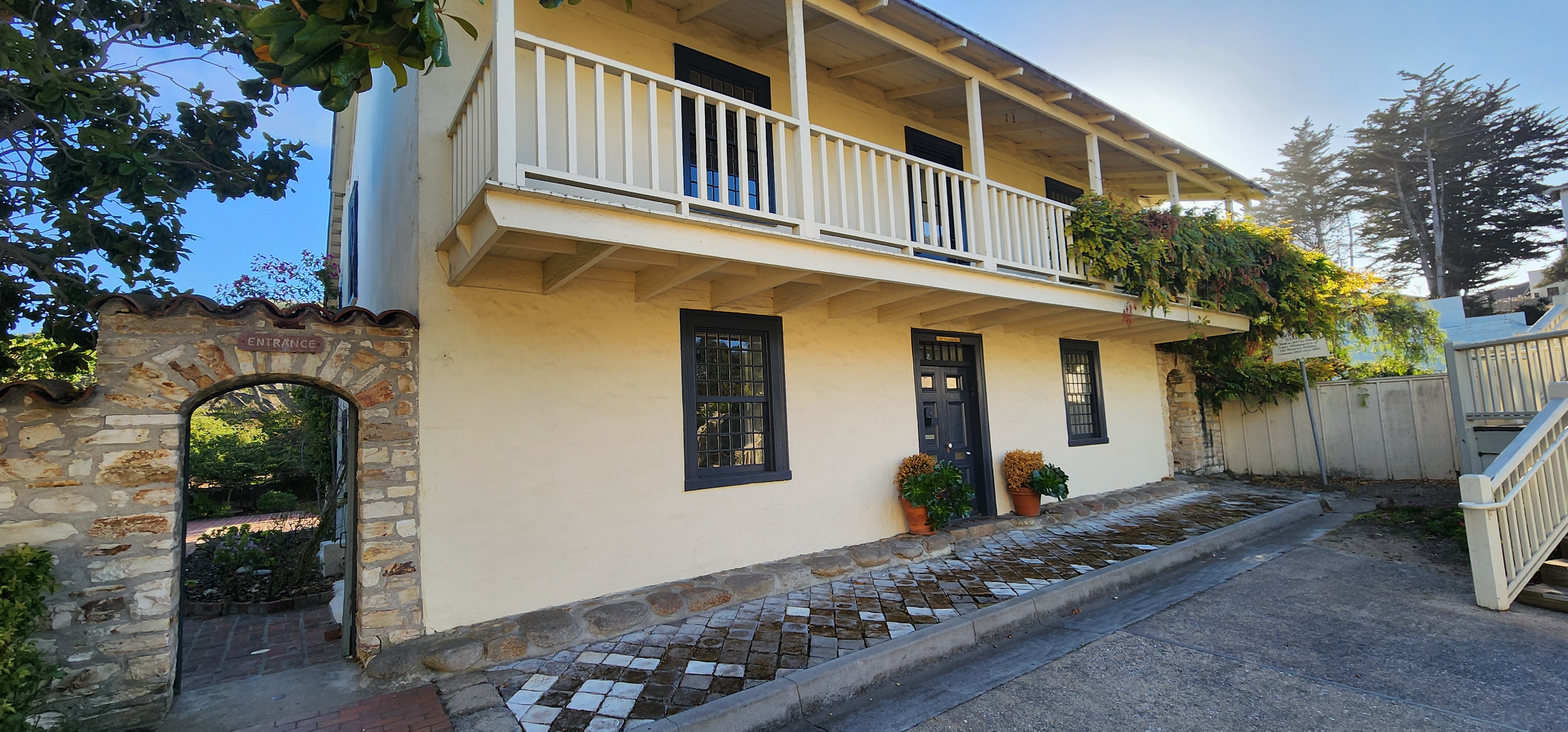 Old Whaling Station with Whalebone Sidewalk in Monterey