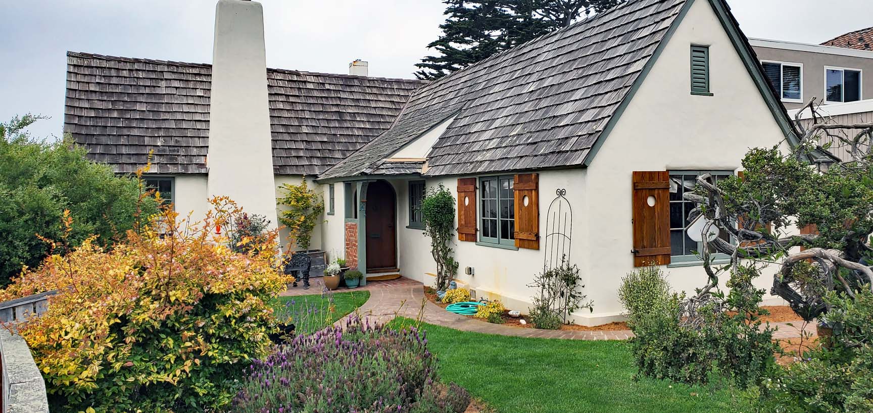 Pacific Grove Old Retreat area cottage with ocean views