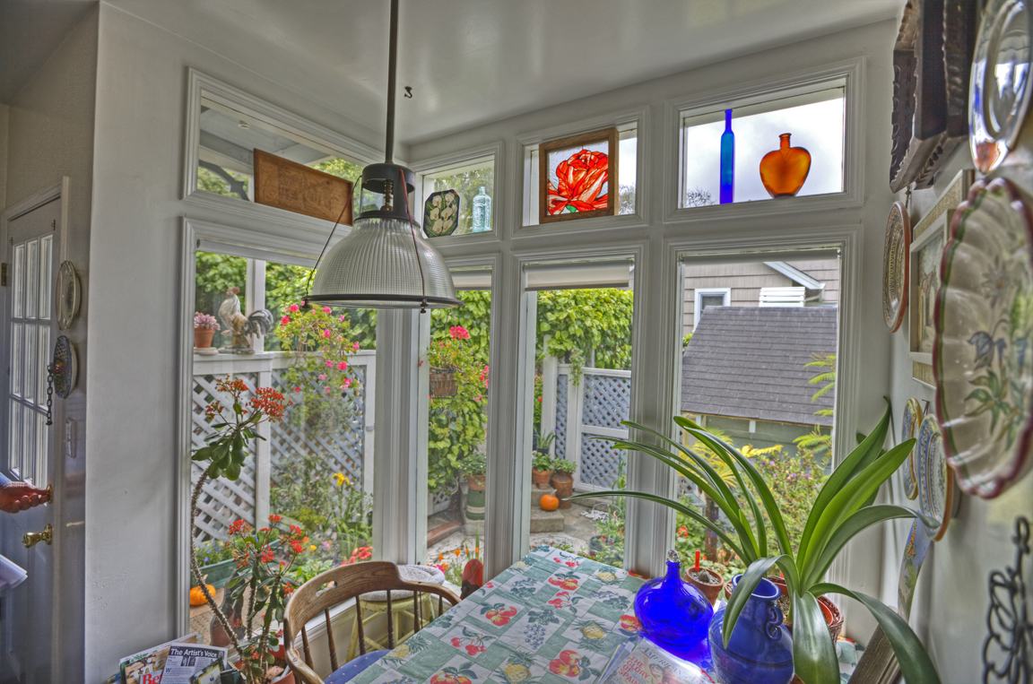 Pacific Grove Old Retreat Victorian