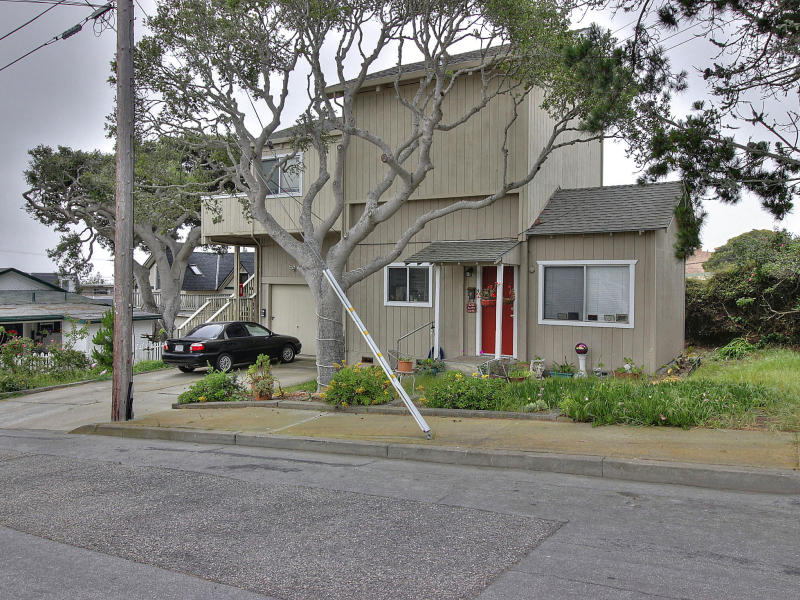 Monterey Ocean View Duplex for Sale in the New Monterey Neighborhood