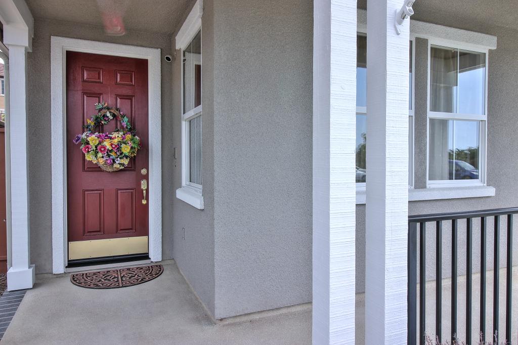 Covered front entry at 4369 Shoreline Court in Seaside Highlands