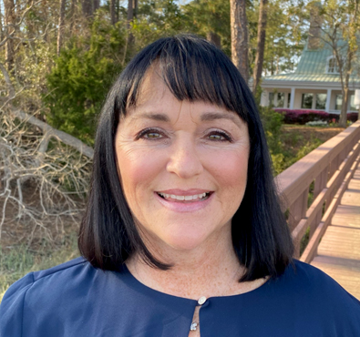 Kate Weglarz, Real Estate Agent