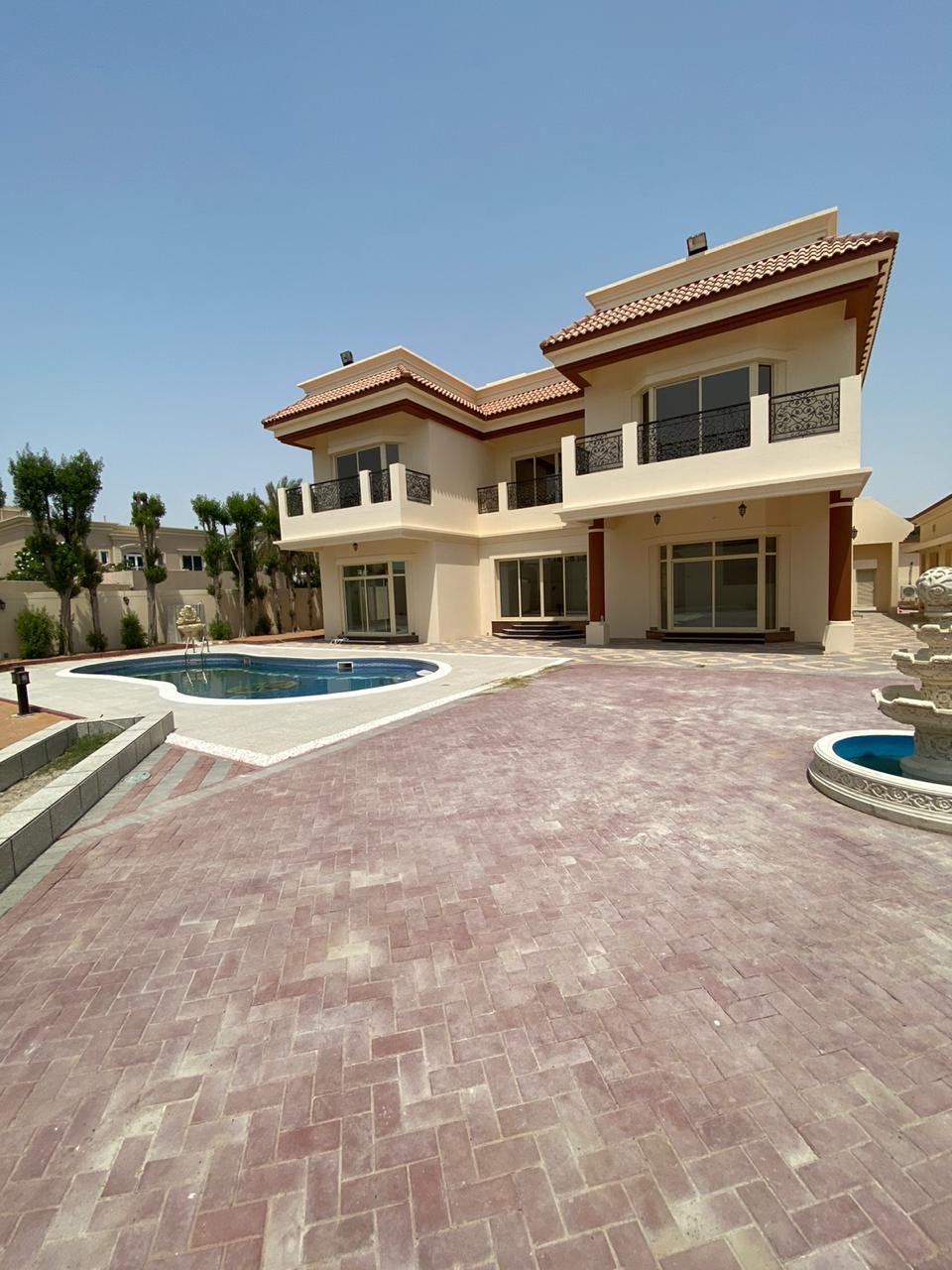 A Villa In Dubai