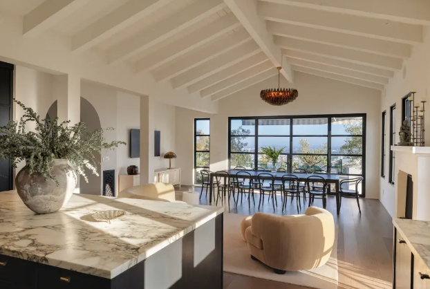 CAMPBELL WELLMAN BRAD PITT HOLLYWOOD HILLS HOME DESIGN