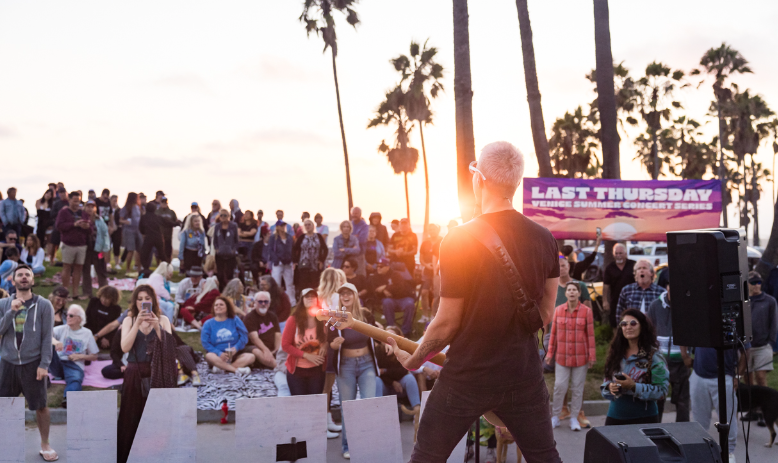 Campbell Wellman Venice Paparazzi Brobots Venice Beach