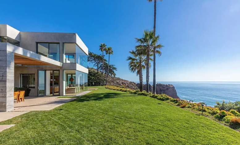 LA’s Luxury Real Estate Market Stages a Comeback, Fueled by a Powerful ... - Luxury High-Rise Real Estate In La