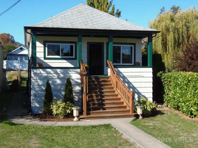 213 Machleary Street Nanaimo, NA V9R 2G7