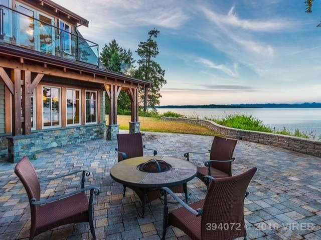 Living on Vancouver Island