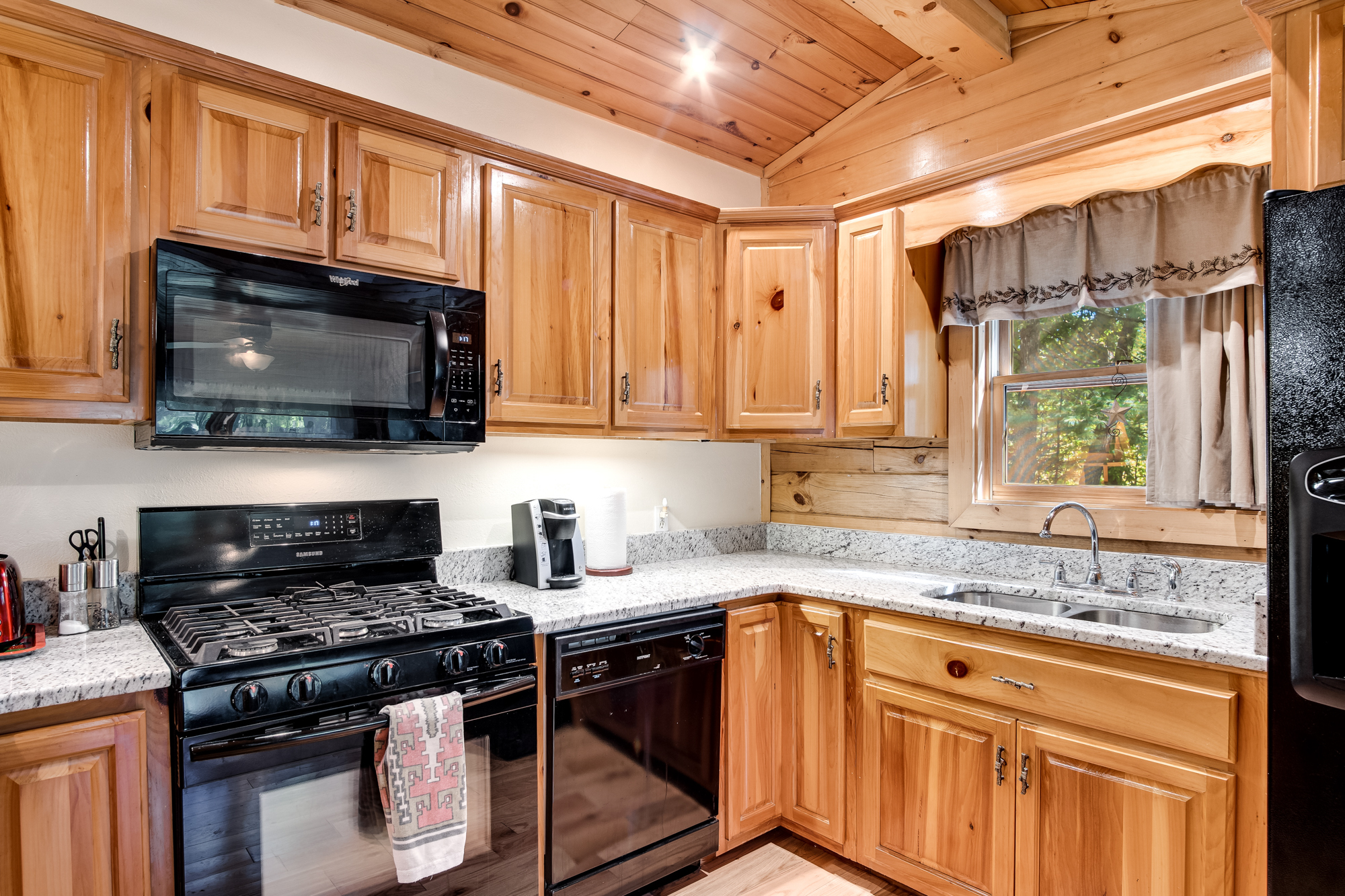 3456 Lower Bear Paw Road