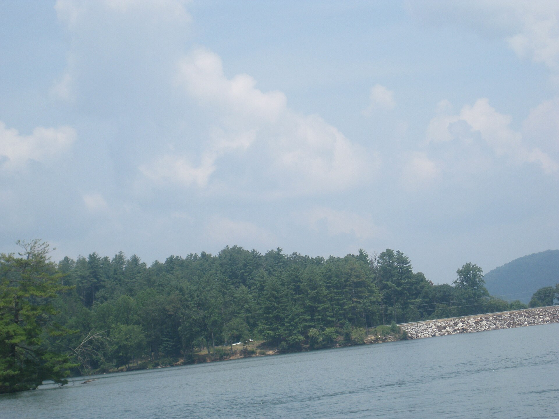 Lake Glenville - panoramio (1)
