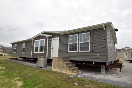 Featured image of post Used Mobile Homes For Sale Near Me / We have locations in aberdeen, south dakota, billings, montana, bismarck, north dakota, dickinson, north dakota, rapid city, south dakota, sioux falls, south dakota, and williston.