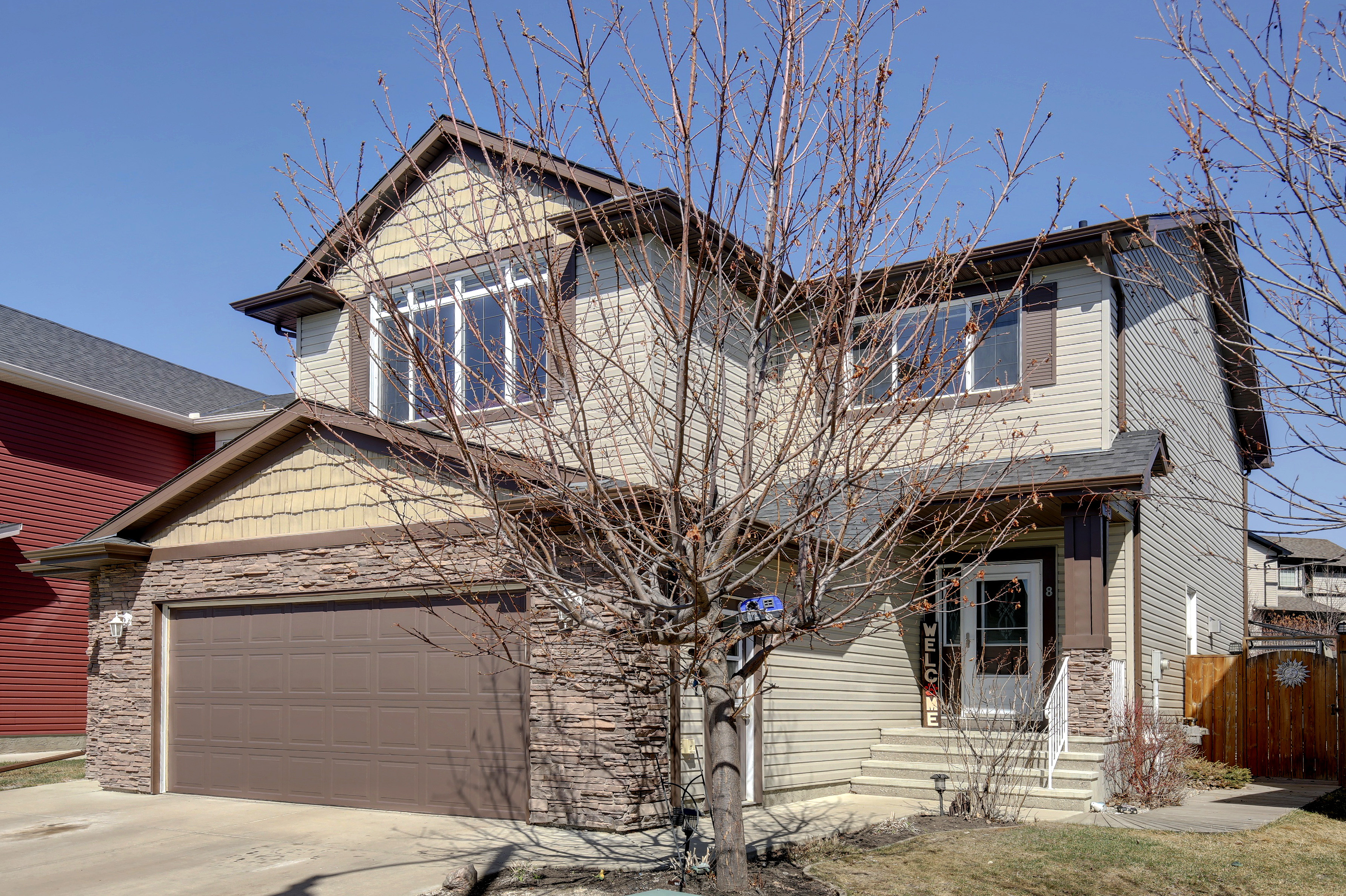 232 Mountainview Dr Okotoks