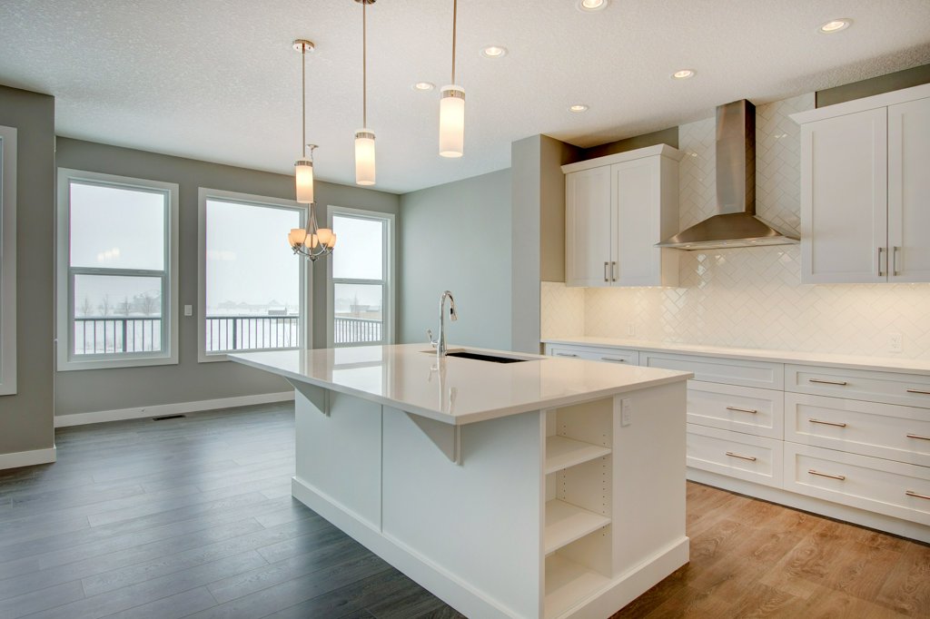 76 Drake Landing Gardens Okotoks