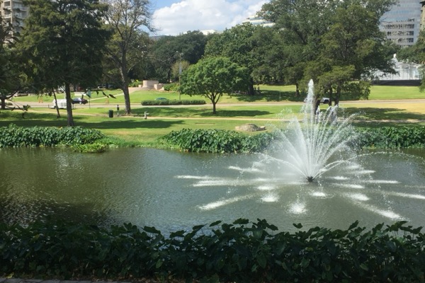 Fountain and park along Turtle Creek, Dallas