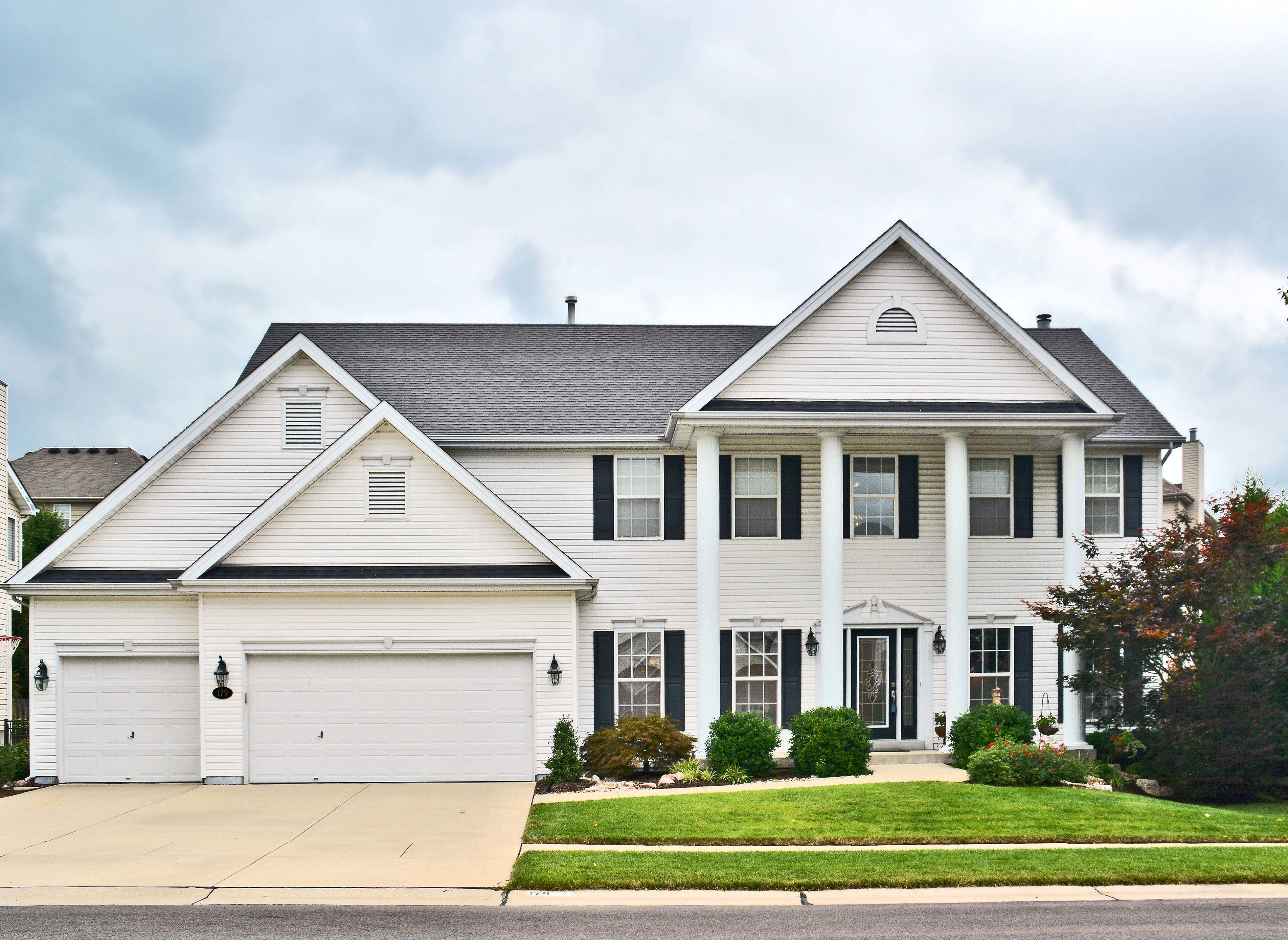 Listed By THe Nett Group | 179 Greycliff Manor Drive, Saint Louis, MO 63129 