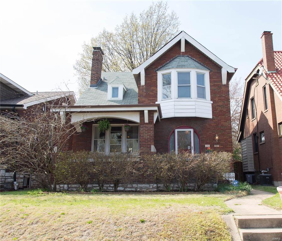 5807 S. Grand