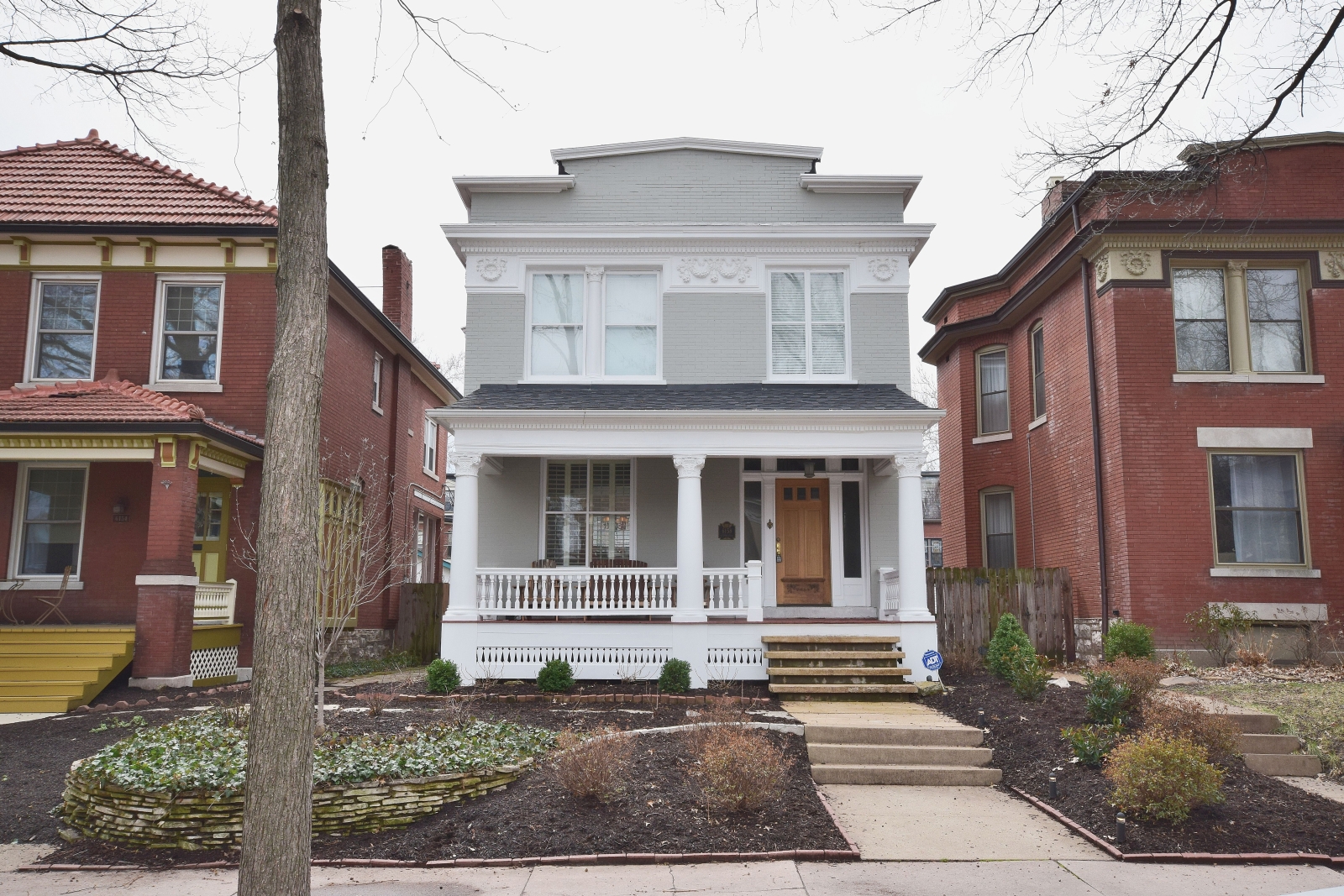 6158 Westminster Place, Saint Louis, MO 63112
