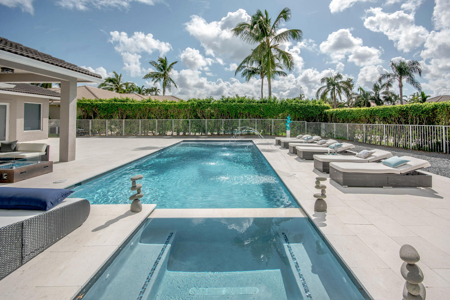 Tailored Realty LLC Florida's Top Real Estate Agents!