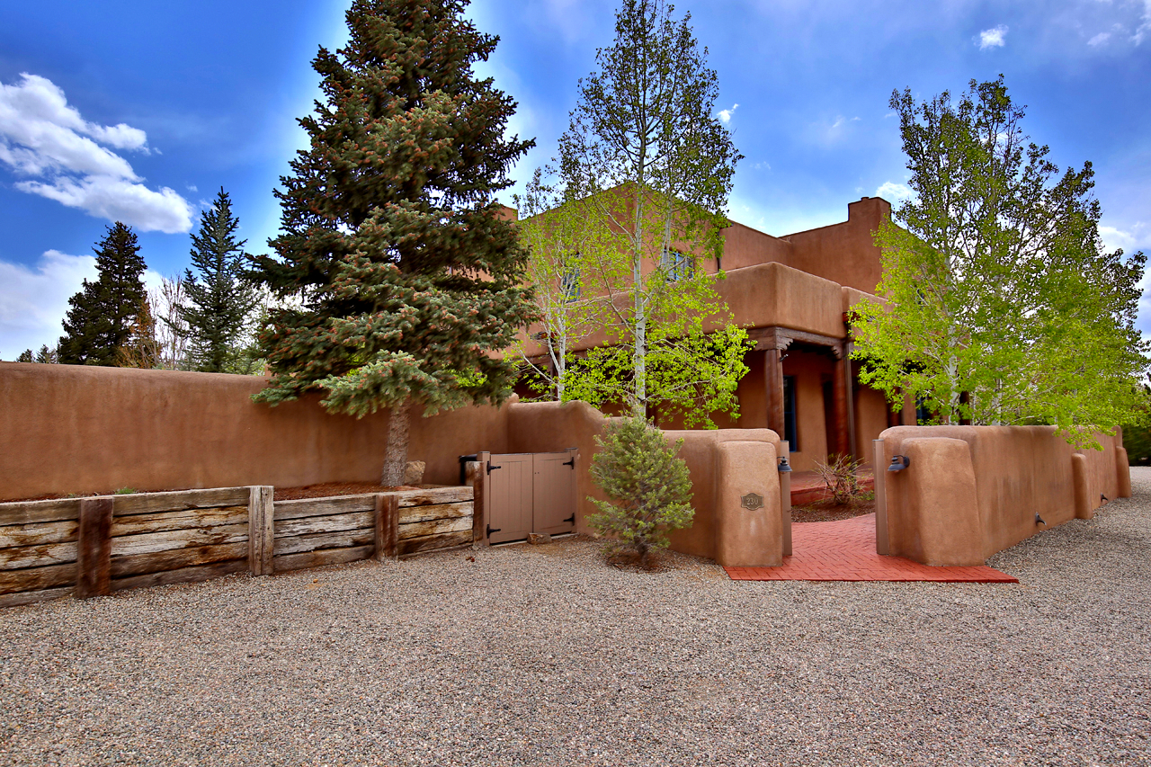 Taos Real Estate, Homes, Condos for Sale Page Sullivan Real Estate Group