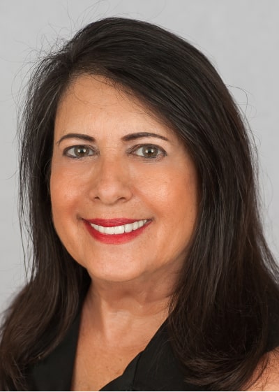 Agent Sondra Headshot