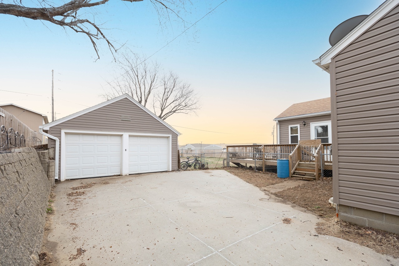 522 S 4th Street, Moville, IA