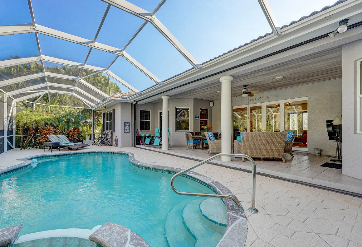 Cheap Houses for Sale in Florida with Pool