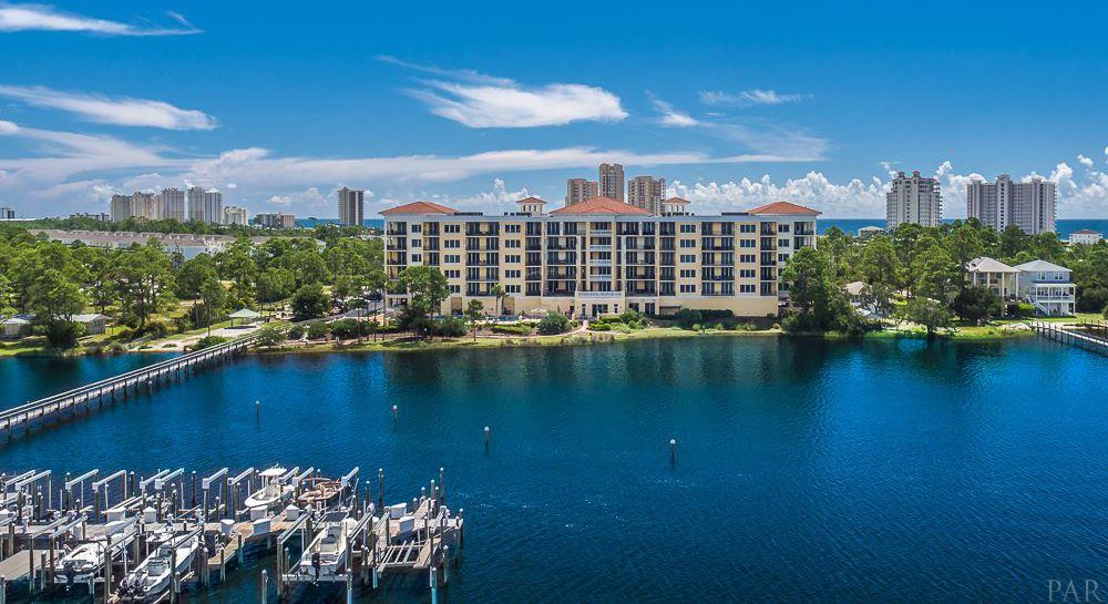 Gulf Coast condo amenities