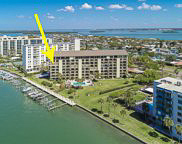650 Island Way