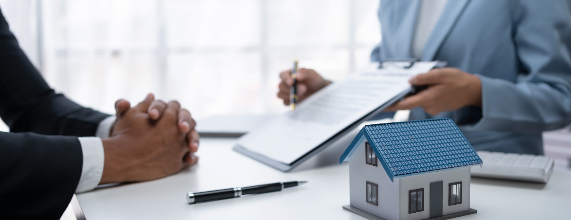 Accept an Offer and Oversee the Transaction Graphic