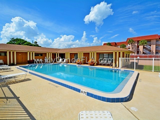 Oceanfront Condos Terry Palmiter RE/MAX