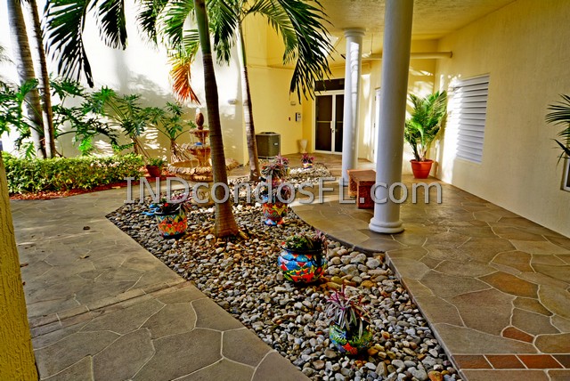 Vizcaya Condo Indialantic FL Terry Palmiter