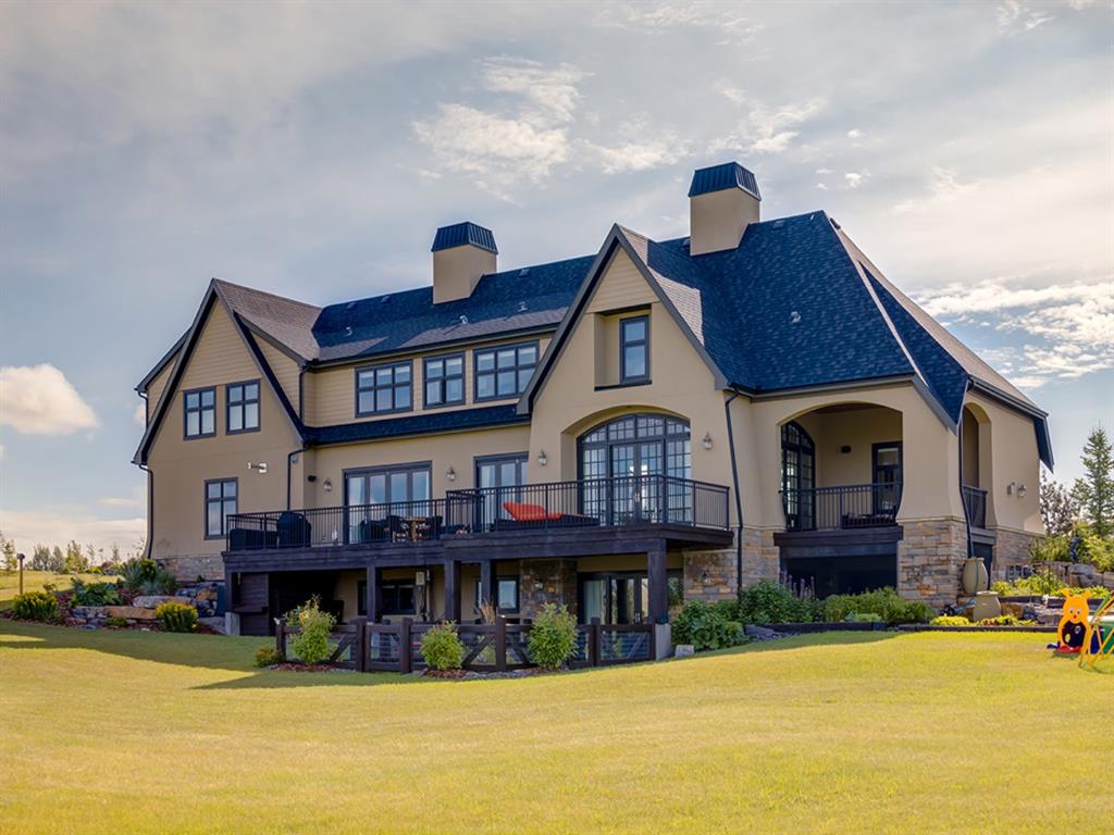 Top 7 West Calgary Acreages