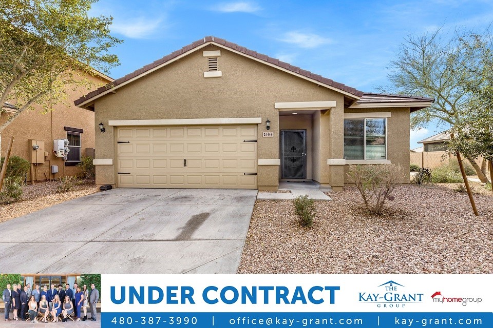 Crystal Vista Buckeye Under Contract