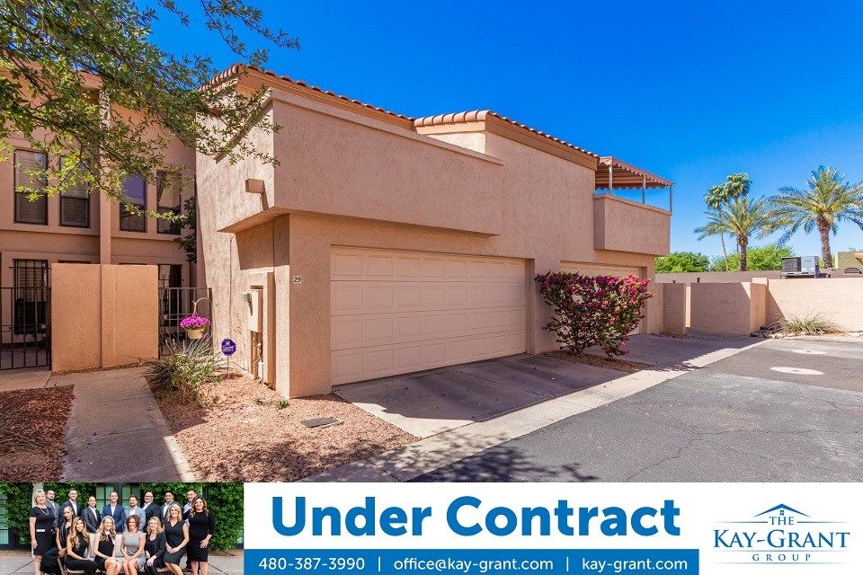 UNDER CONTRACT Maryland Place Townhome in Phoenix