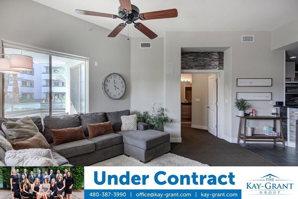 North Shore Condo 2015 Under Contract