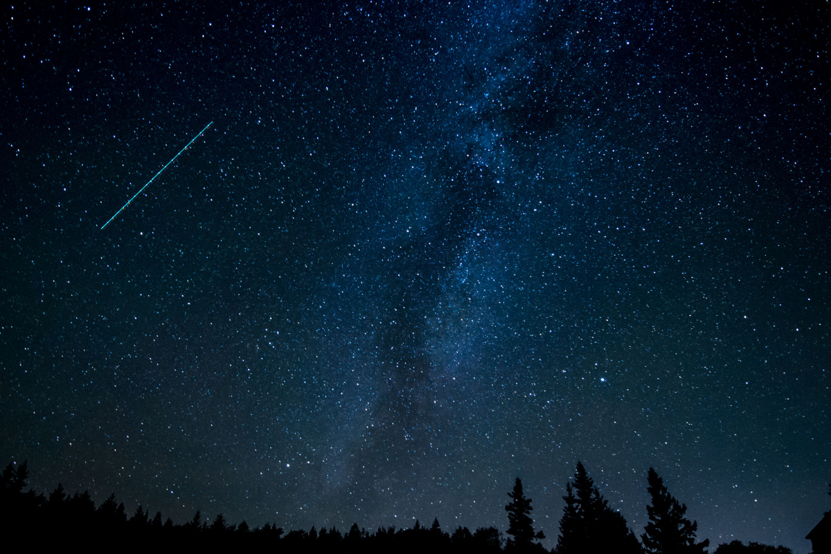 Viewing the Lyrid Meteor Shower in Arizona