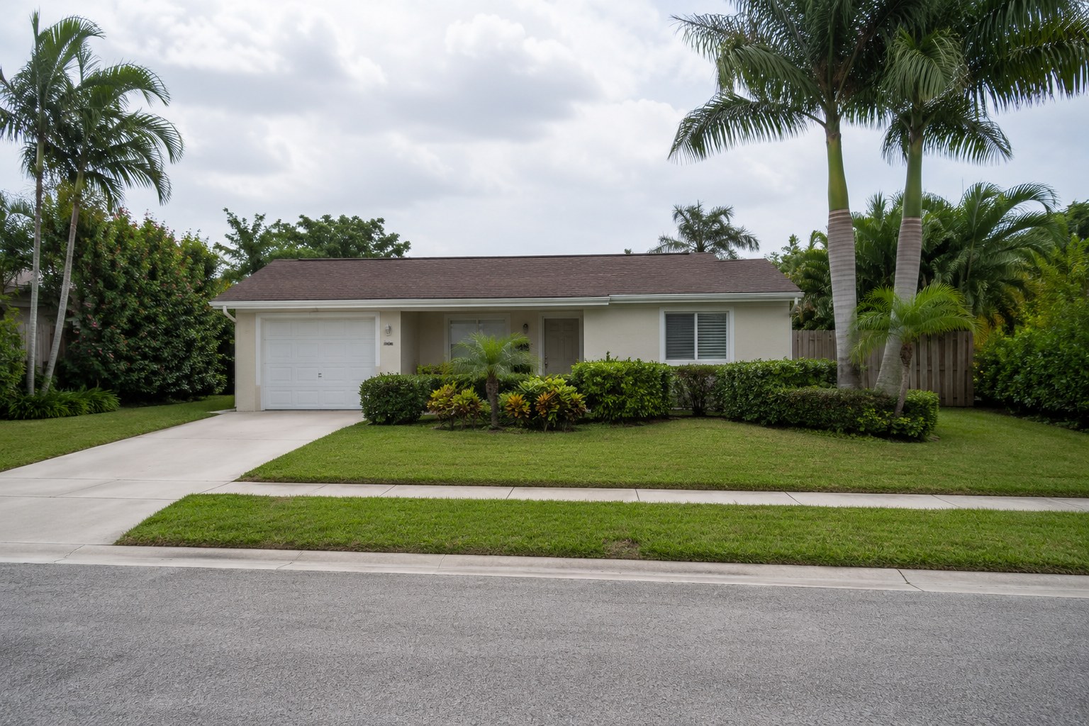 Downsizing names a direction, not a move. Six different things a Palm Beach County owner can reduce, and why the equity released does not track the reduction.