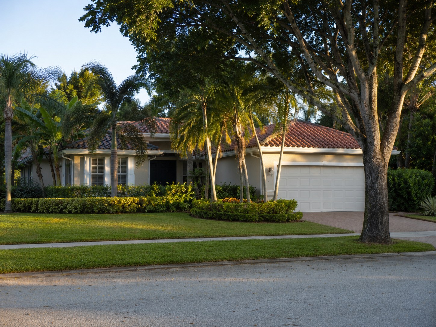 Paper equity and usable equity are not the same figure. What sits between an estimated home value and the number a Palm Beach County household could actually use.