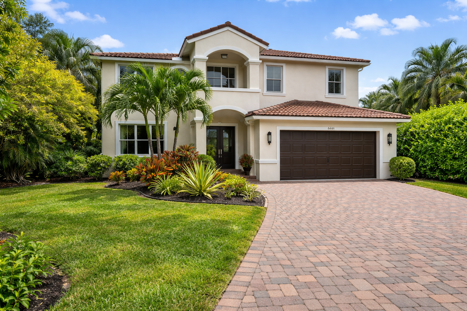 thekullgroup/lake-worth-fl-residential-home-tropical-landscape-suburban-view