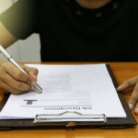 why-sellers-delay-accepting-offer.jpg