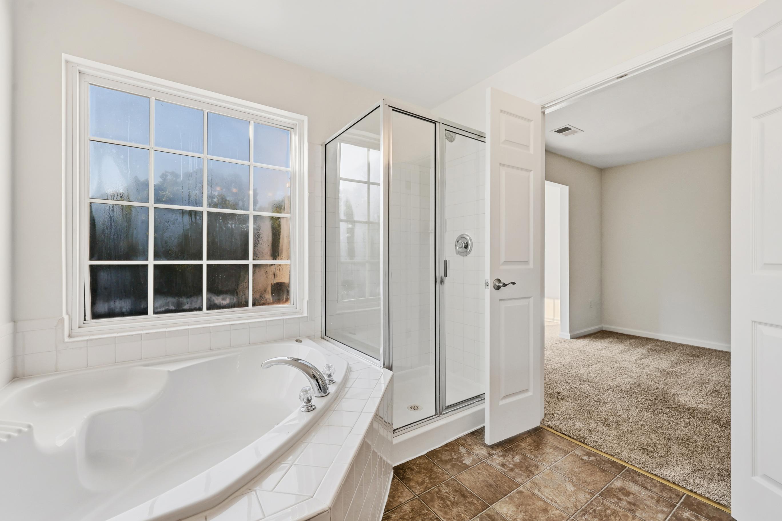 9818 Cheshire Ridge Circle property photo