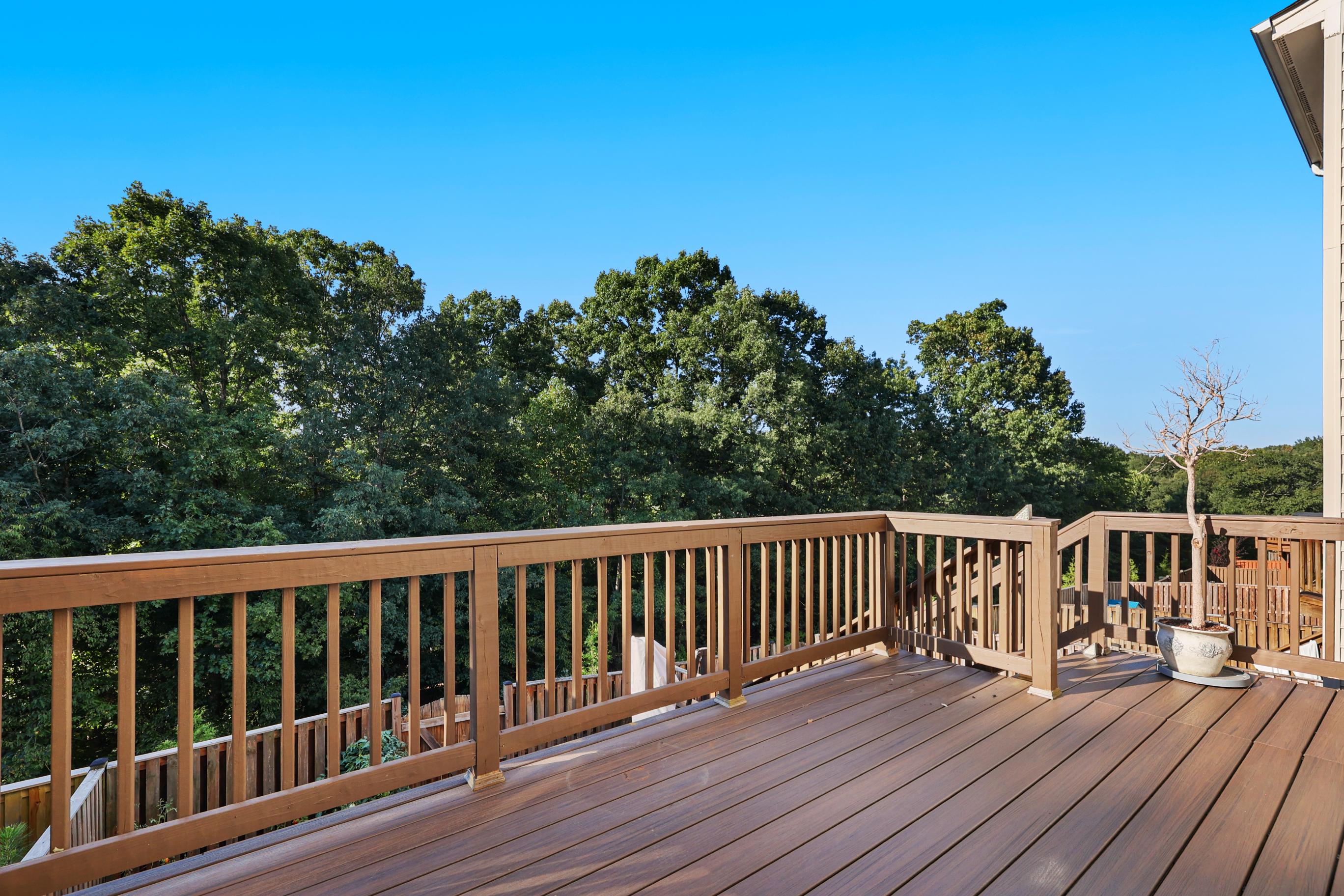 9818 Cheshire Ridge Circle property photo