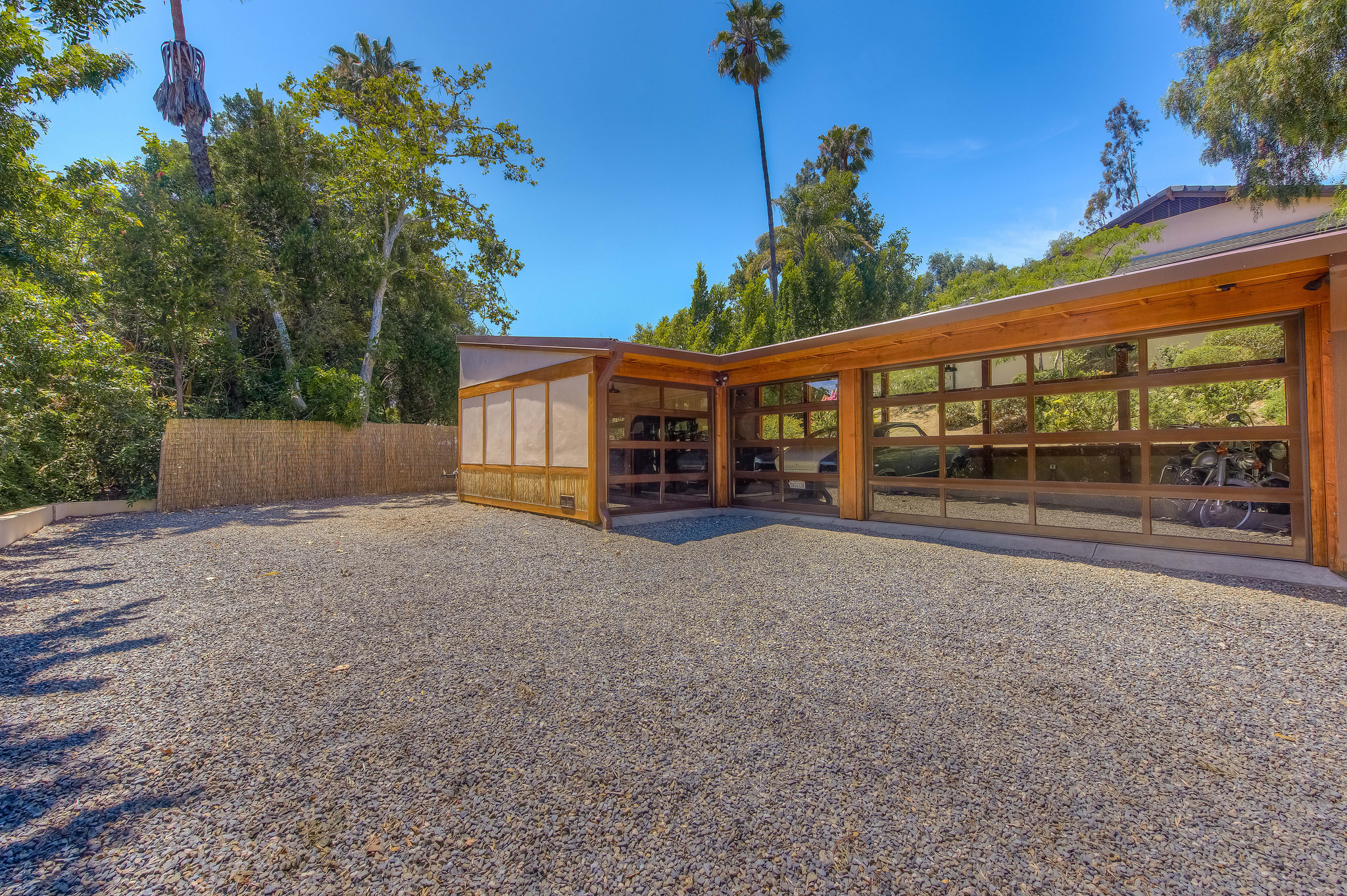 Private Cowan Heights Oasis