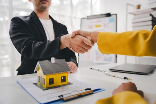 Buy a house in Surprise AZ