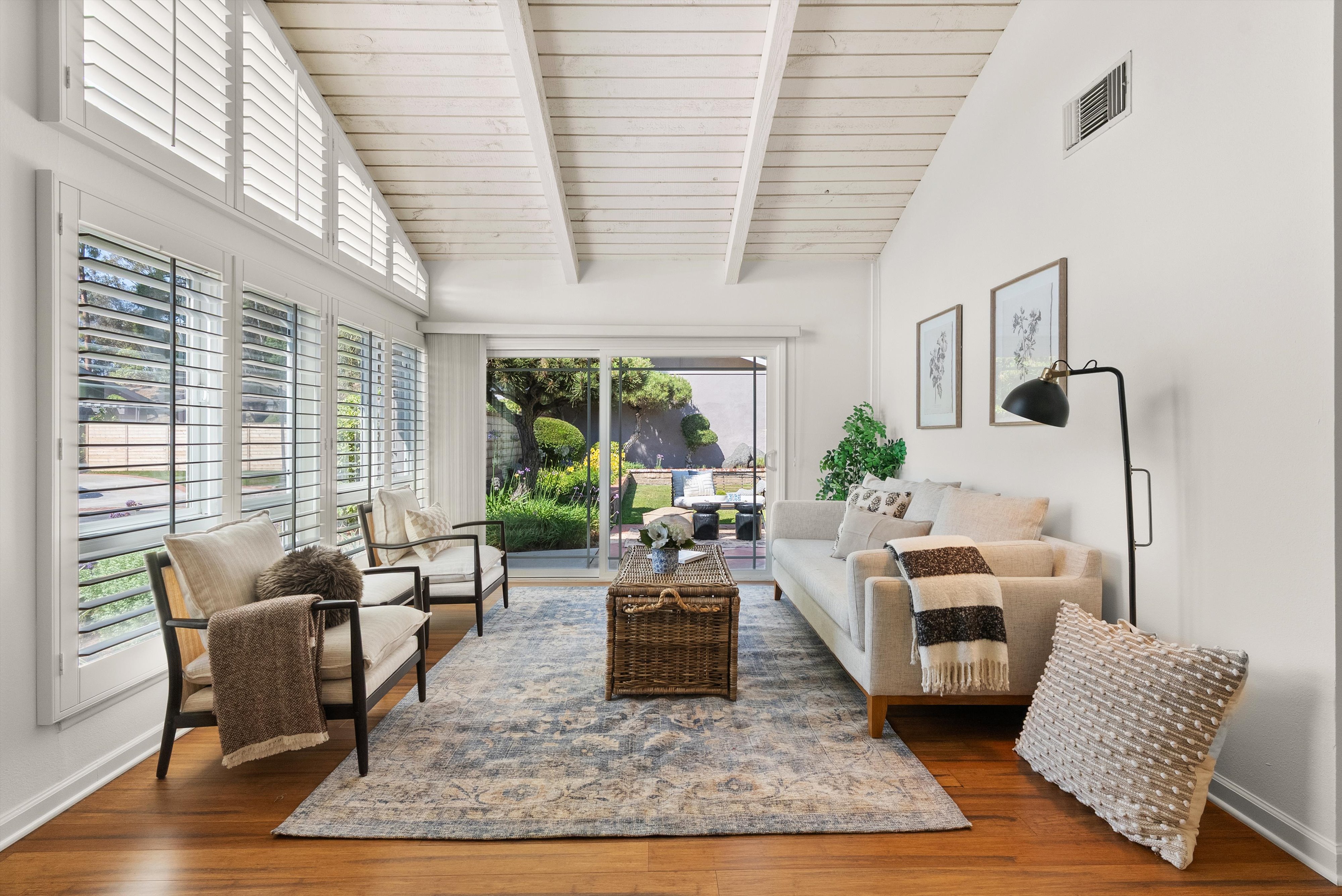 24595-overlake-drive-lake-forest