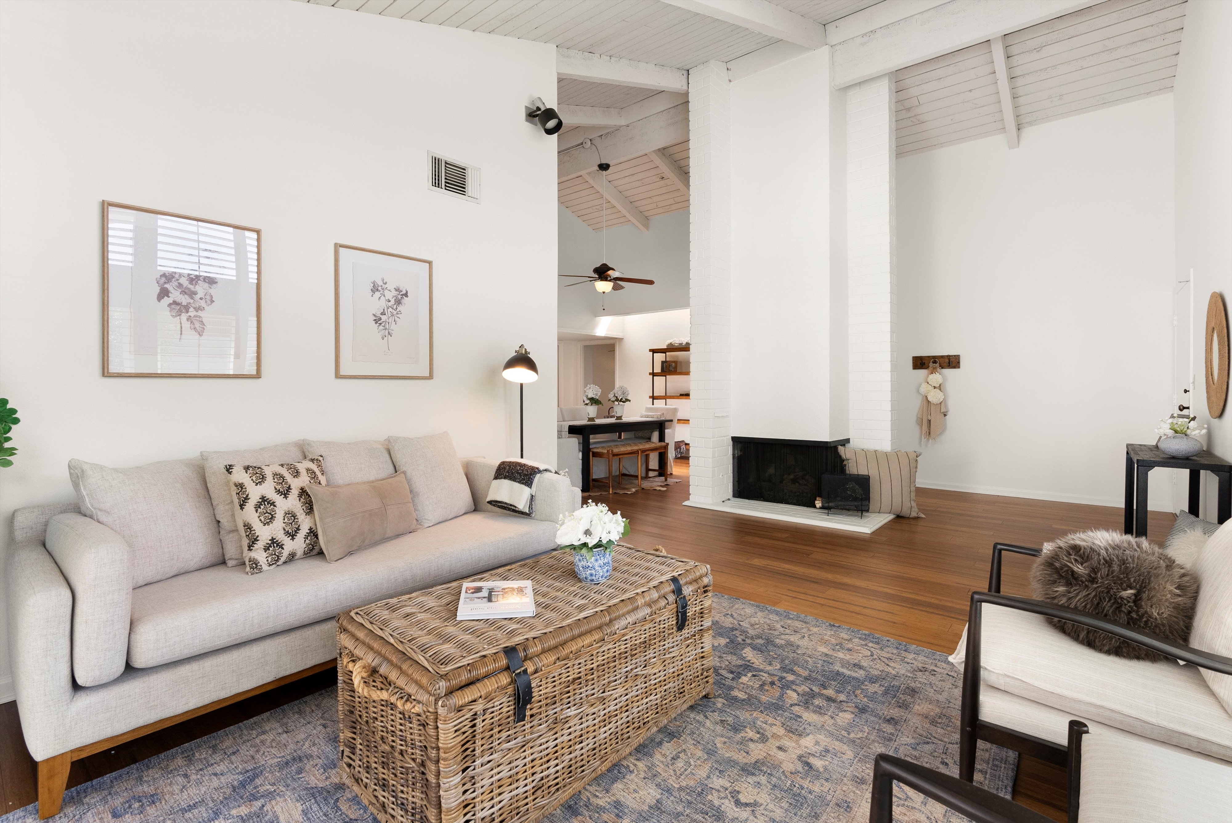 24595-overlake-drive-lake-forest