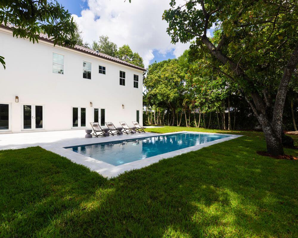 Search Naples Homes with Acreage