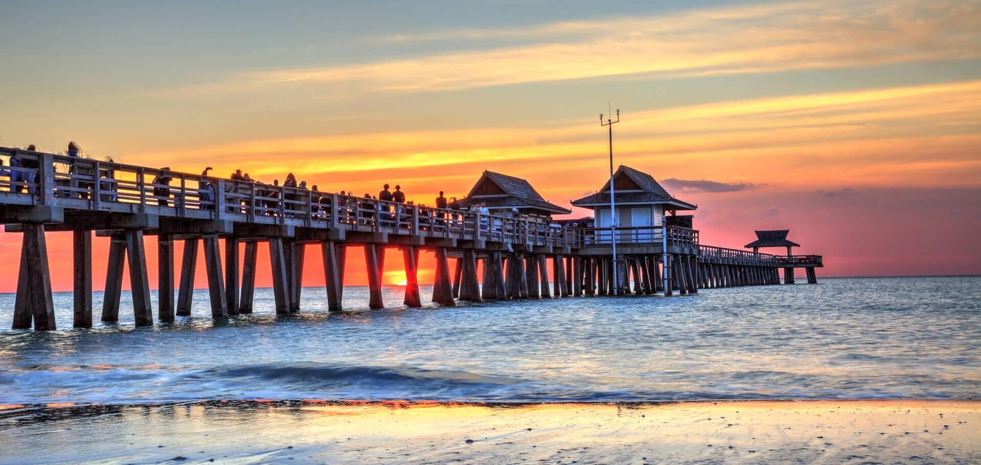 Coastal scenery at Naples Pier